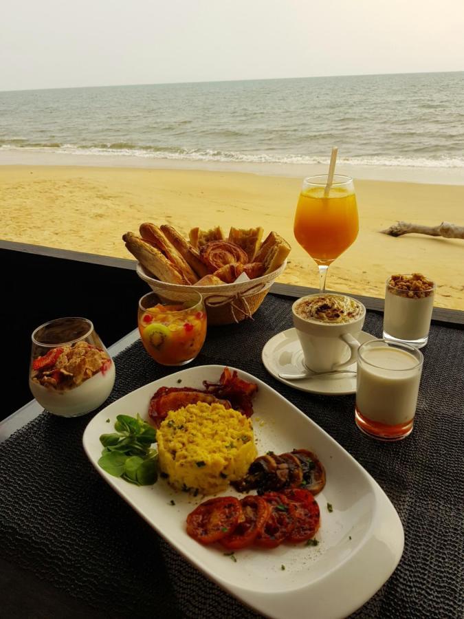 Residence Hoteliere Du Phare Libreville Exterior photo